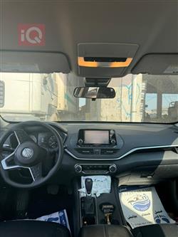 نيسان ألتيما